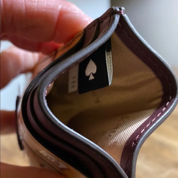 Kate Spade Oh What Fun Gingerbread House Holiday Card Holder, NWT - Picture 3 of 6